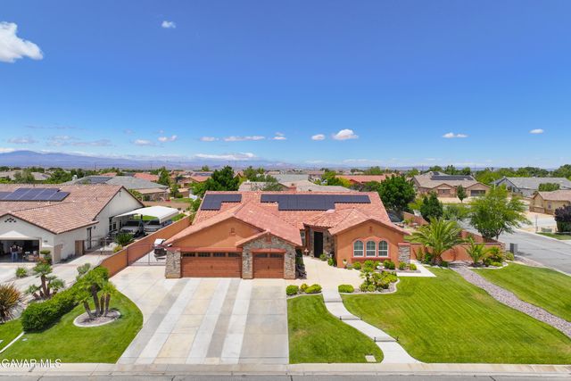 3035 W Avenue M5, Lancaster, CA 93536