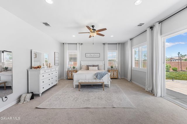 3035 W Avenue M5, Lancaster, CA 93536
