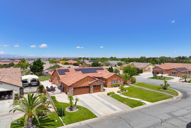 3035 W Avenue M5, Lancaster, CA 93536