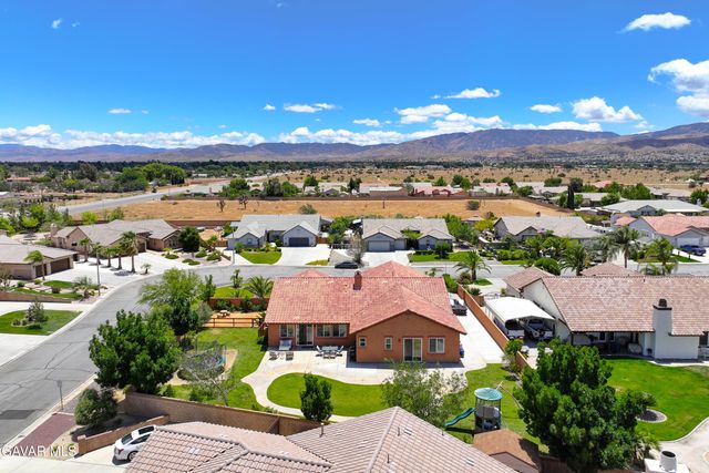 3035 W Avenue M5, Lancaster, CA 93536