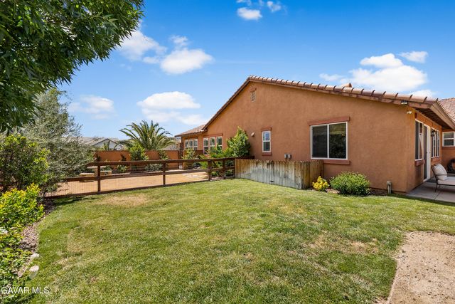 3035 W Avenue M5, Lancaster, CA 93536