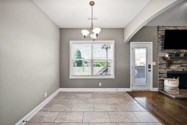 316 Piedmont Pl, Clarksville, TN 37043