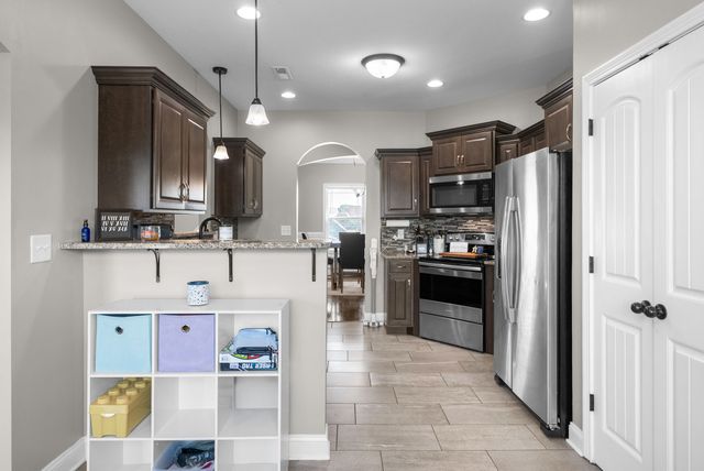 316 Piedmont Pl, Clarksville, TN 37043