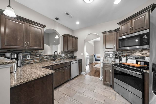 316 Piedmont Pl, Clarksville, TN 37043