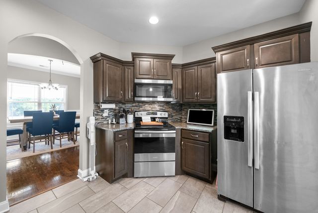 316 Piedmont Pl, Clarksville, TN 37043