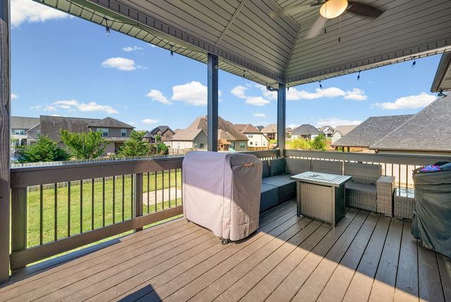 316 Piedmont Pl, Clarksville, TN 37043