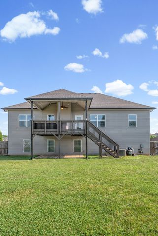 316 Piedmont Pl, Clarksville, TN 37043