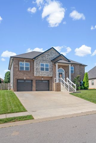 316 Piedmont Pl, Clarksville, TN 37043