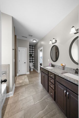 316 Piedmont Pl, Clarksville, TN 37043