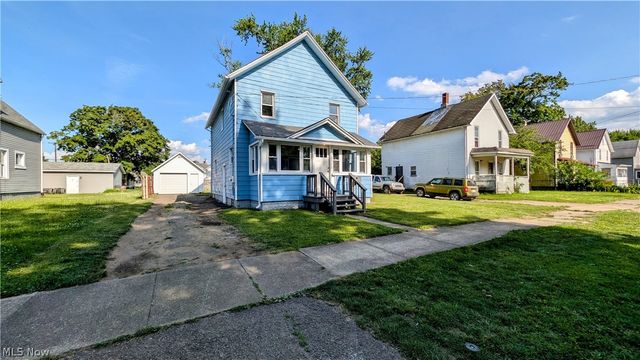 624 Buffalo Street, Conneaut, OH 44030