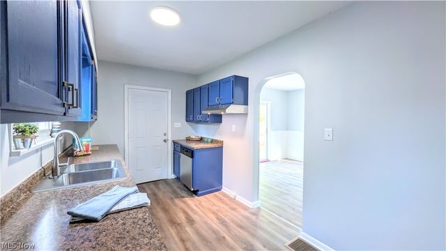 624 Buffalo Street, Conneaut, OH 44030