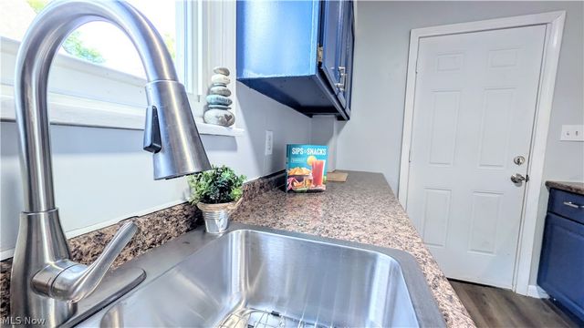 624 Buffalo Street, Conneaut, OH 44030