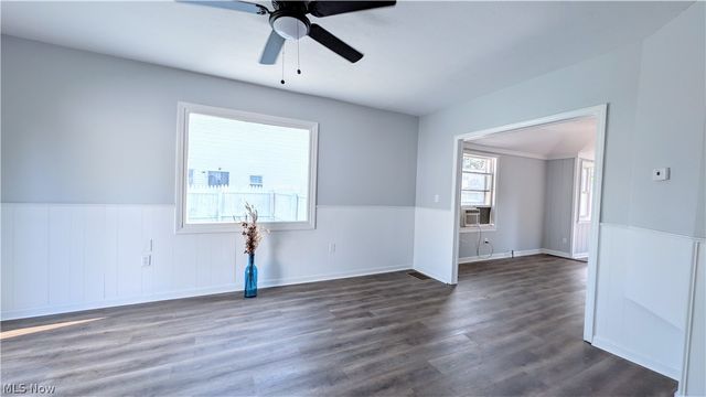 624 Buffalo Street, Conneaut, OH 44030