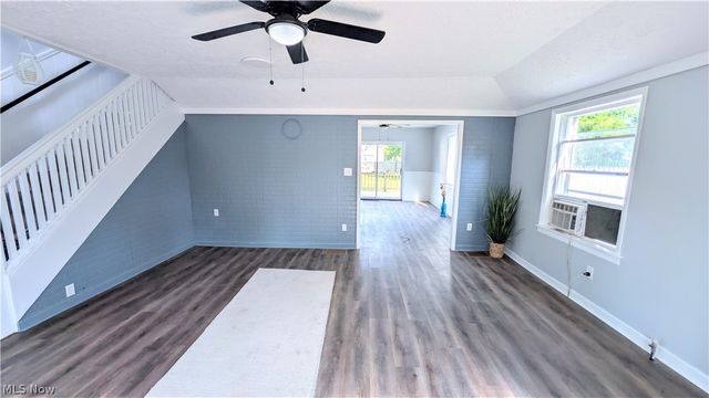 624 Buffalo Street, Conneaut, OH 44030