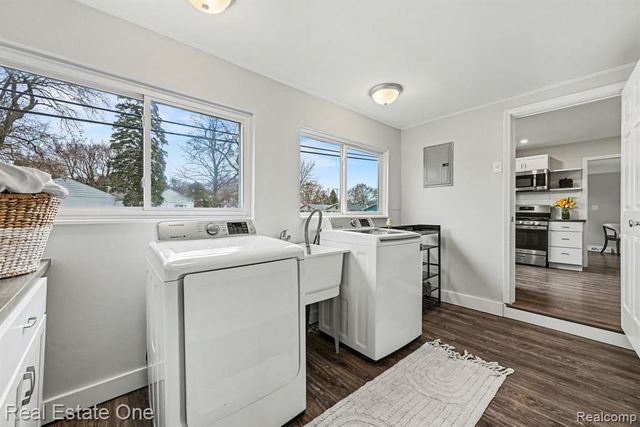 6602 Banner Street, Taylor, MI 48180