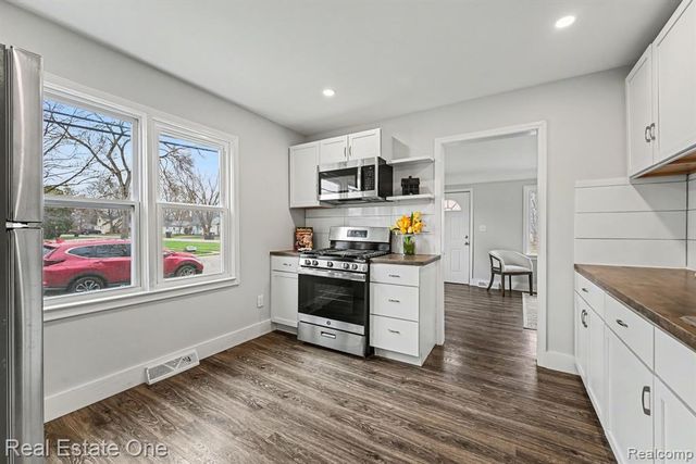 6602 Banner Street, Taylor, MI 48180