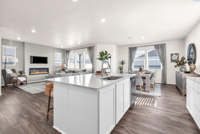 6110 Road 115, Pasco, WA 99301