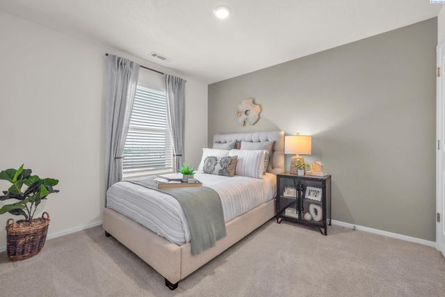 6110 Road 115, Pasco, WA 99301