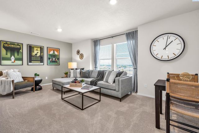 6110 Road 115, Pasco, WA 99301