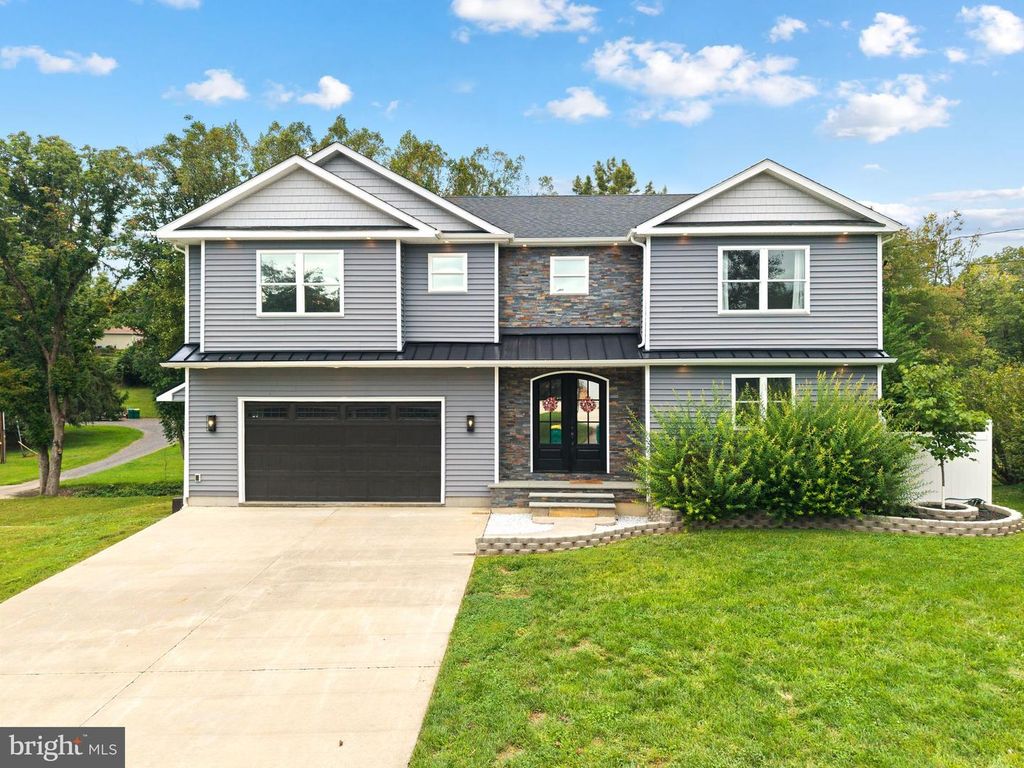 505 FORD AVE, LANGHORNE, PA 19047 — exterior