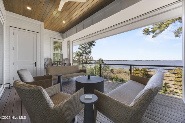 3520 Watercraft Ferry Avenue, Wilmington, NC 28412