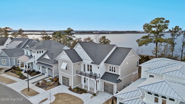 3520 Watercraft Ferry Avenue, Wilmington, NC 28412