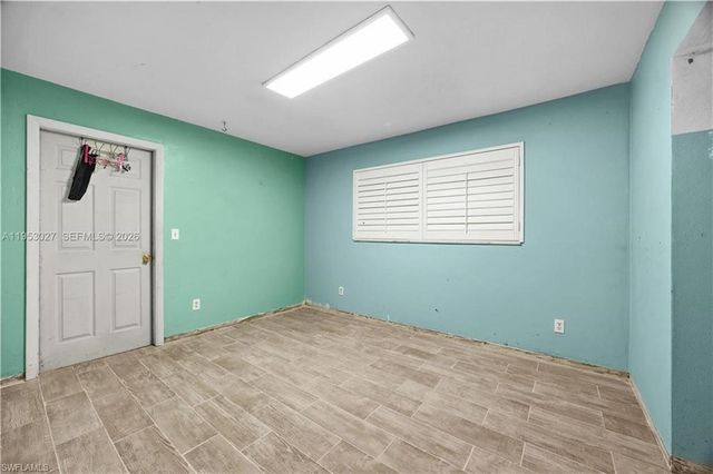 1526 NE 4th TER, Cape Coral, FL 33909
