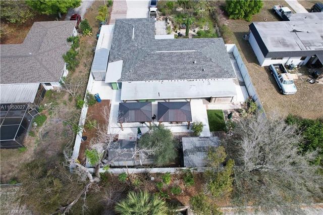 1526 NE 4th TER, Cape Coral, FL 33909