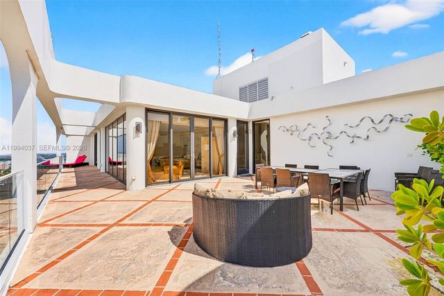 2800 Island Blvd PH02, Aventura, FL 33160