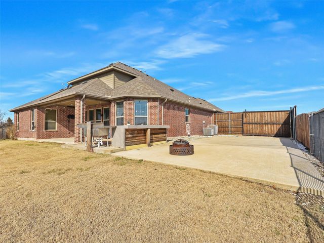1815 Enchanted Cove, Wylie, TX 75098