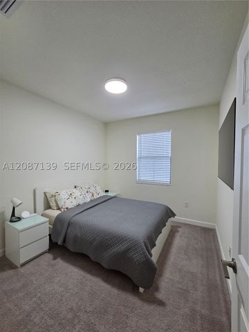 11079 W 32nd Ln, Hialeah, FL 33018
