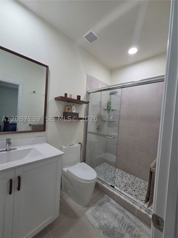 11079 W 32nd Ln, Hialeah, FL 33018