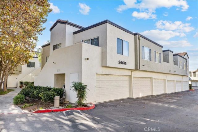 24474 Valle Del Oro 201, Newhall, CA 91321
