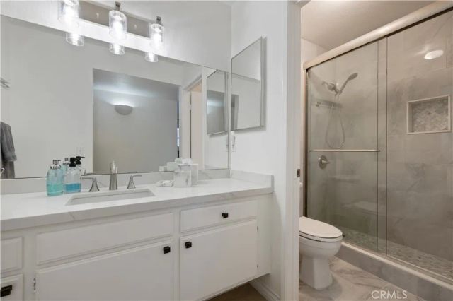 24474 Valle Del Oro 201, Newhall, CA 91321