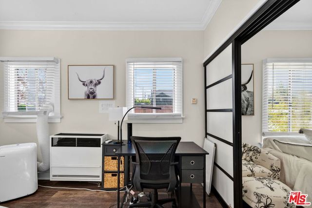 5919 Lexington Avenue, Los Angeles, CA 90038