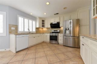16 Granada, Irvine, CA 92602