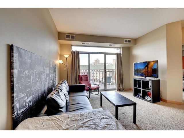 2600 University Avenue SE 418, Minneapolis, MN 55414