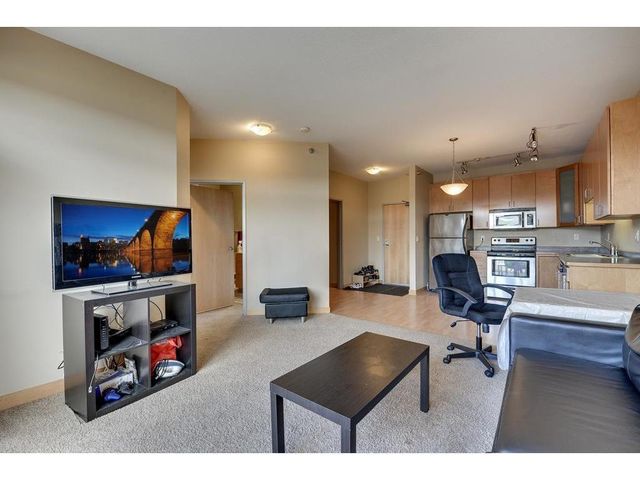 2600 University Avenue SE 418, Minneapolis, MN 55414
