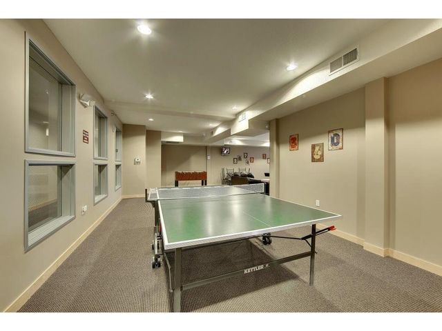 2600 University Avenue SE 418, Minneapolis, MN 55414