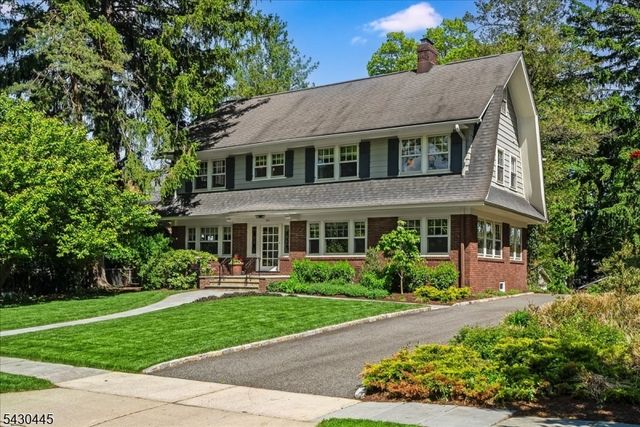 221 Christopher St, Montclair Twp., NJ 07042