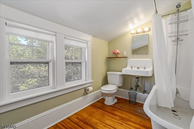 221 Christopher St, Montclair Twp., NJ 07042