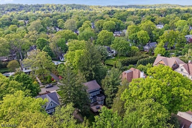 221 Christopher St, Montclair Twp., NJ 07042
