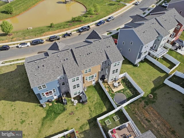 240 HUSKY TRL, Martinsburg, WV 25403