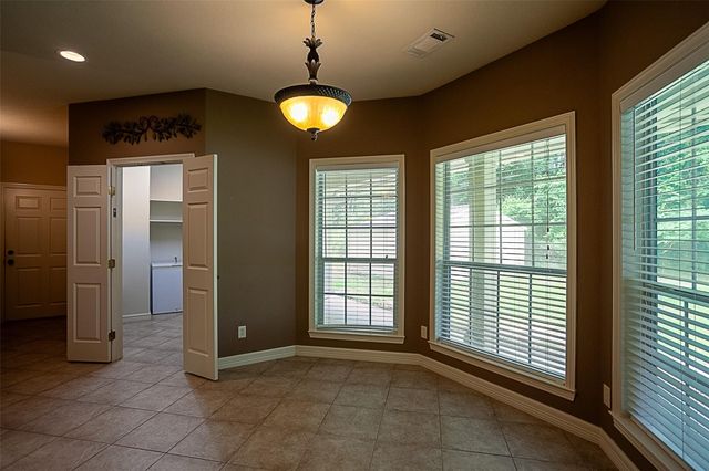 289 Broadmoor Drive, Huntsville, TX 77340