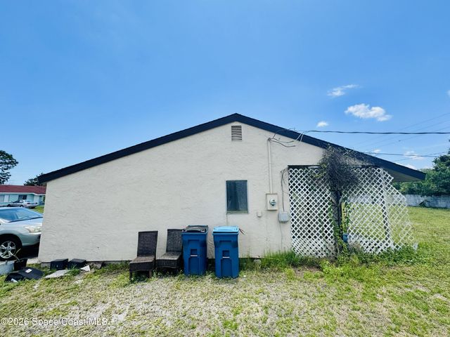 730 Azure Avenue NE, Palm Bay, FL 32905