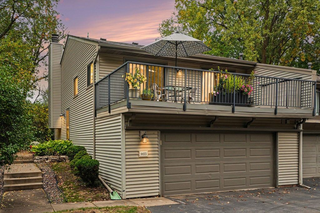 4455 Arden View Court, Arden Hills, MN 55112 — exterior
