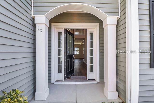 10 Benton Cir, Bluffton, SC 29910