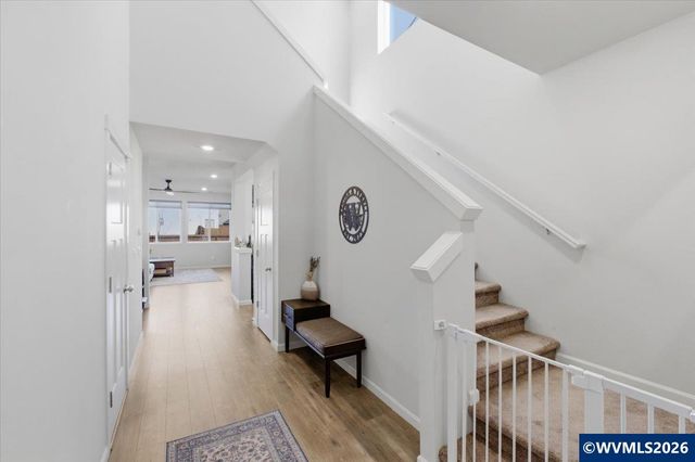 1567 Stasny Av SE, Albany, OR 97322