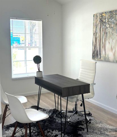 2117 W Jackson St, Pensacola, FL 32505