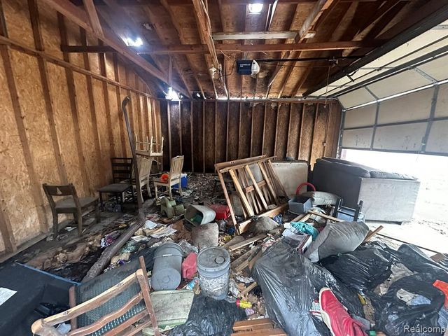 21540 Florence Street, Detroit, MI 48219